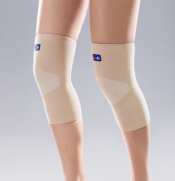 Knitted warm basketball knee pads