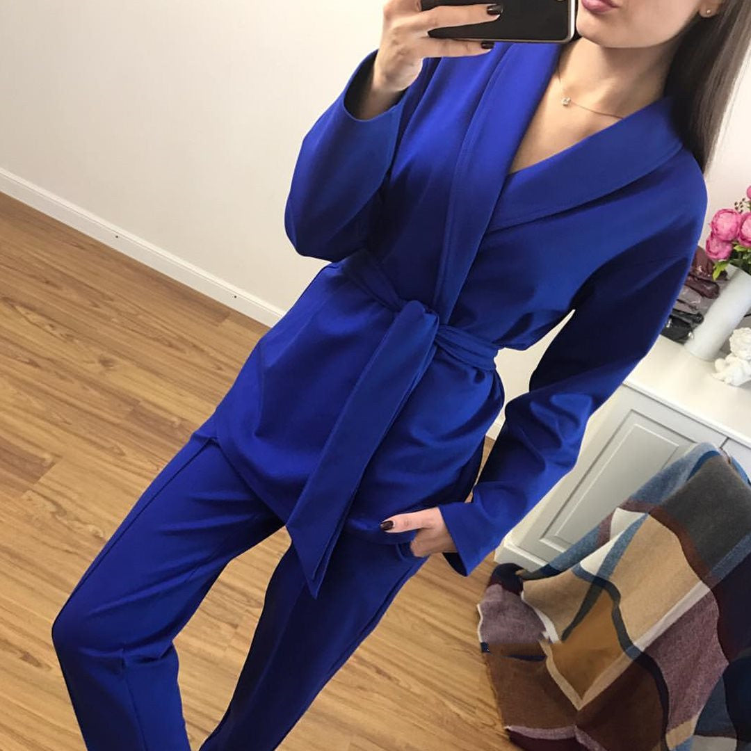 Exquisite Women's Suit Set