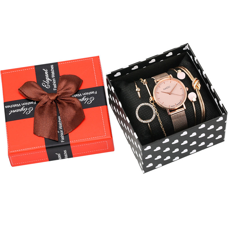 Chic Quartz Watch