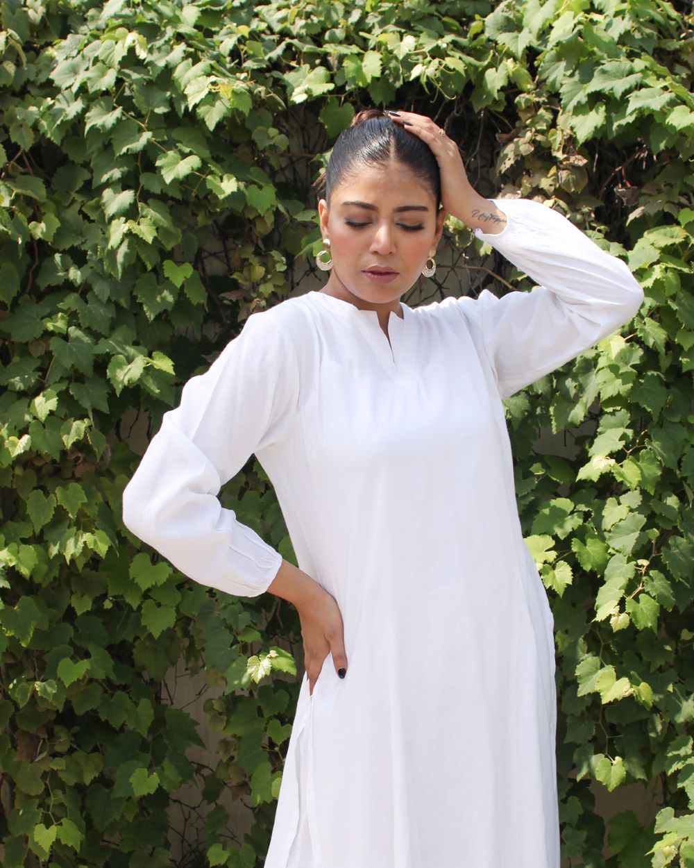 Linen White Two-Piece Indian Suit for Women