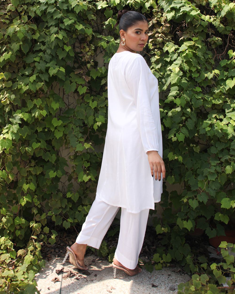 Linen White Two-Piece Indian Suit for Women