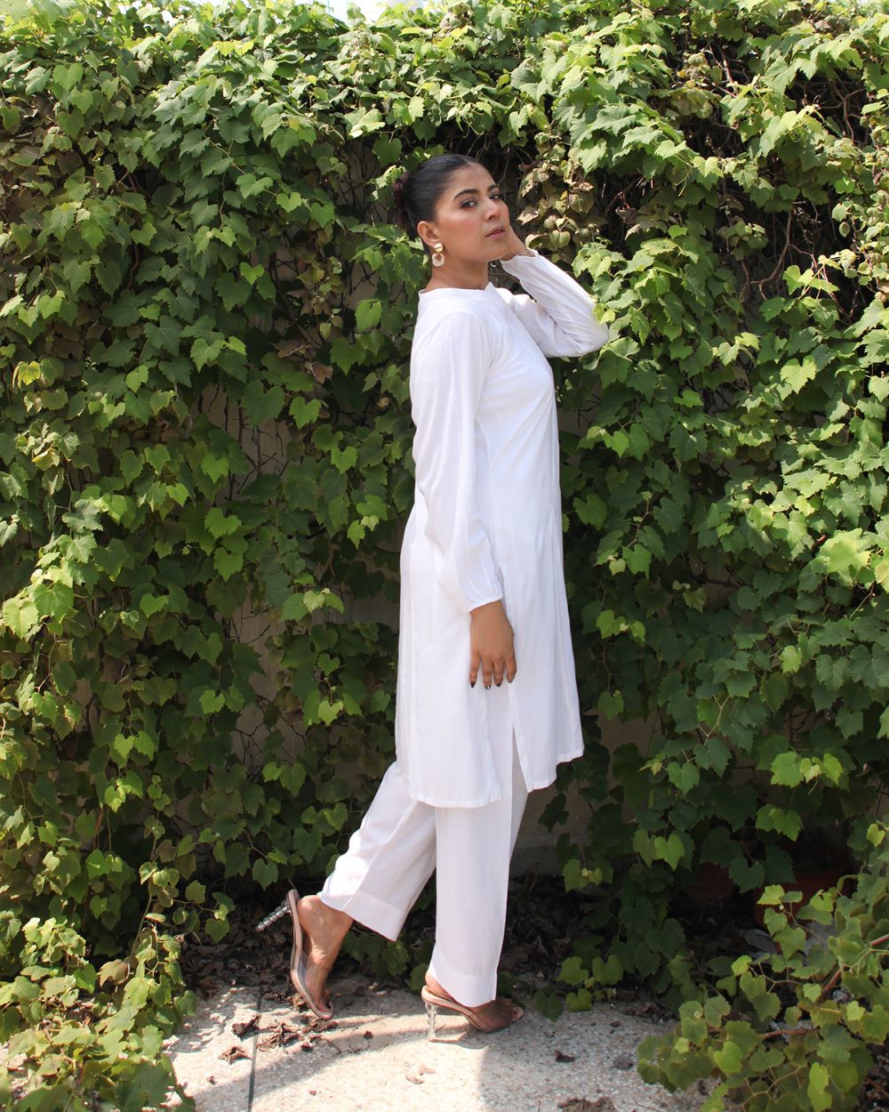 Linen White Two-Piece Indian Suit for Women