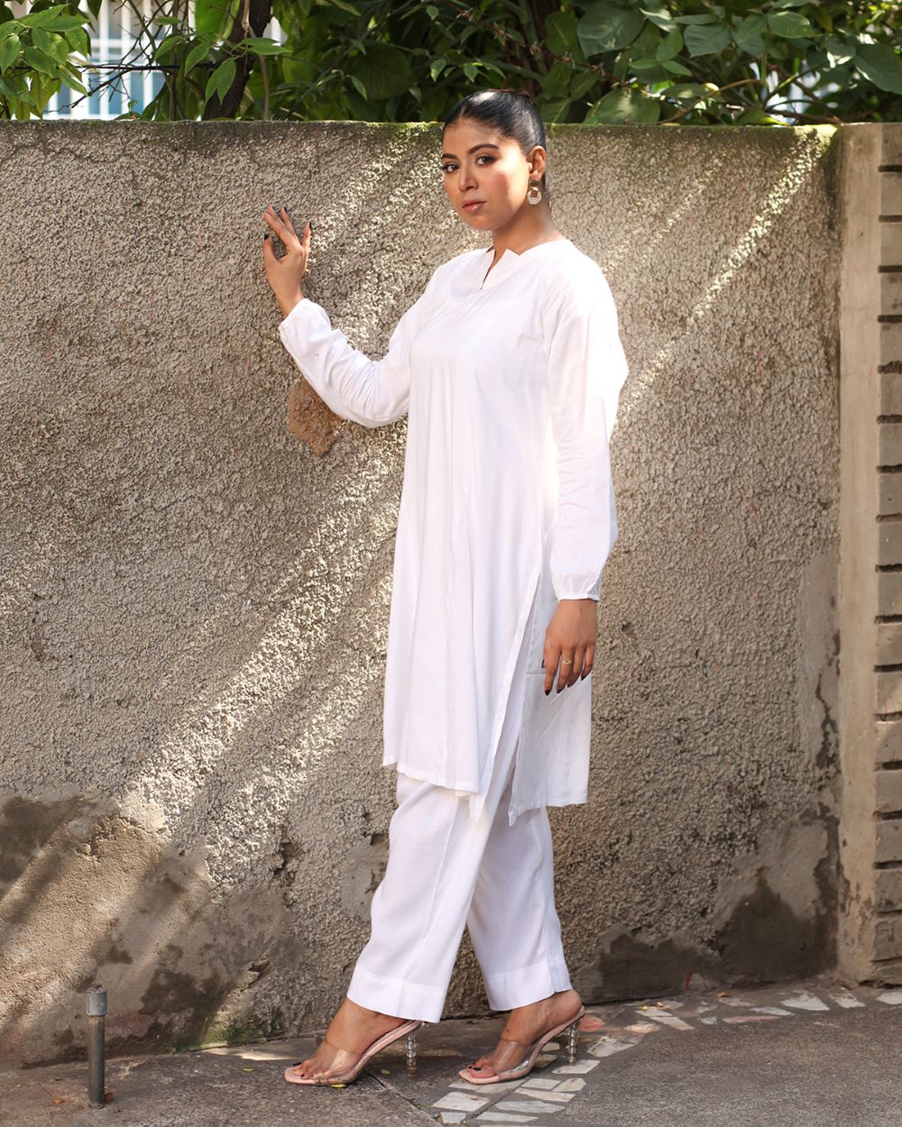 Linen White Two-Piece Indian Suit for Women