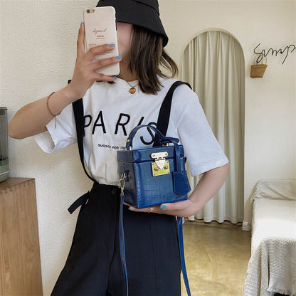Chic Box Shoulder Bag