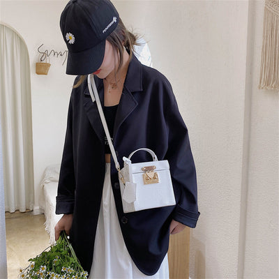 Chic Box Shoulder Bag