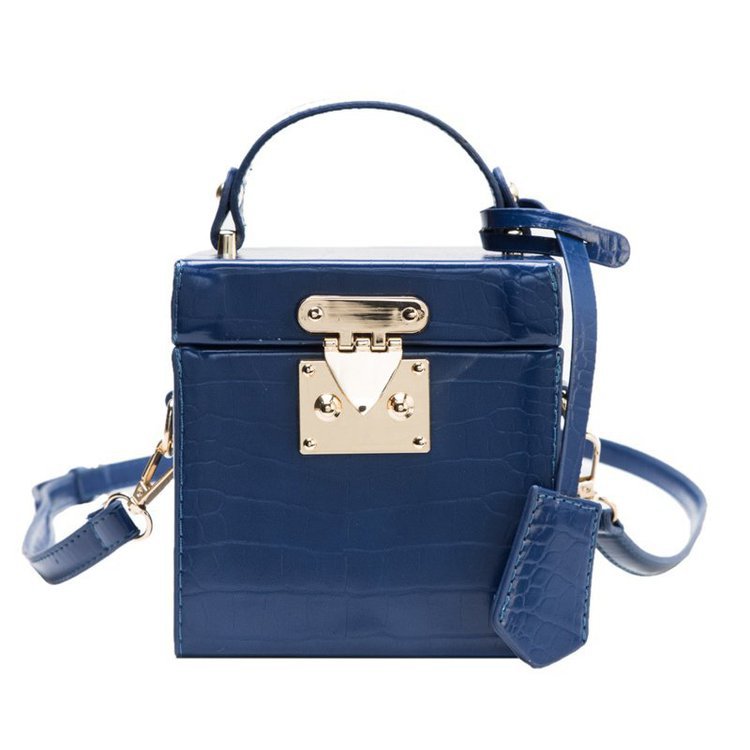Chic Box Shoulder Bag