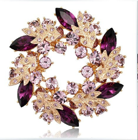 Bauhinia garland brooch