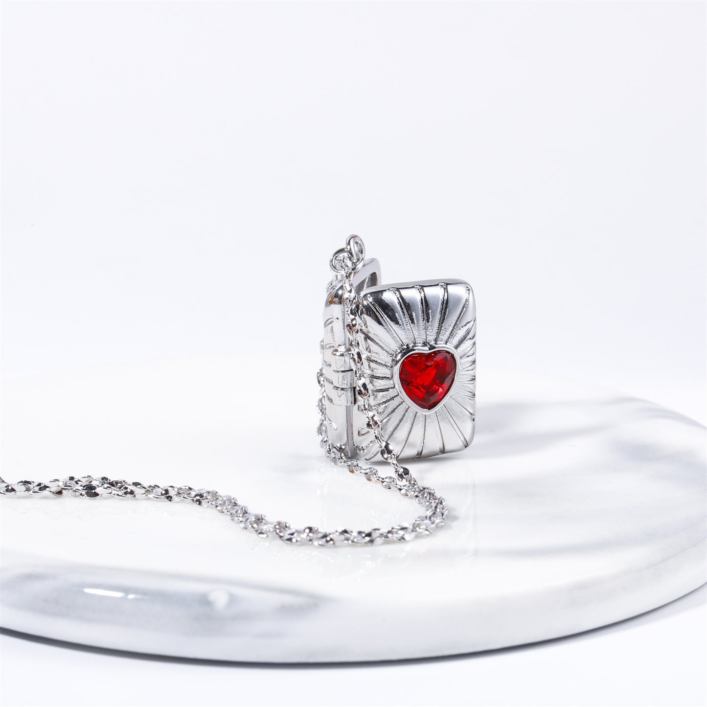 Zircon Album Box Necklace