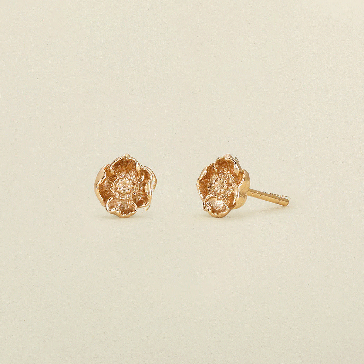 Fashion Personality December Flower Ear Studs
