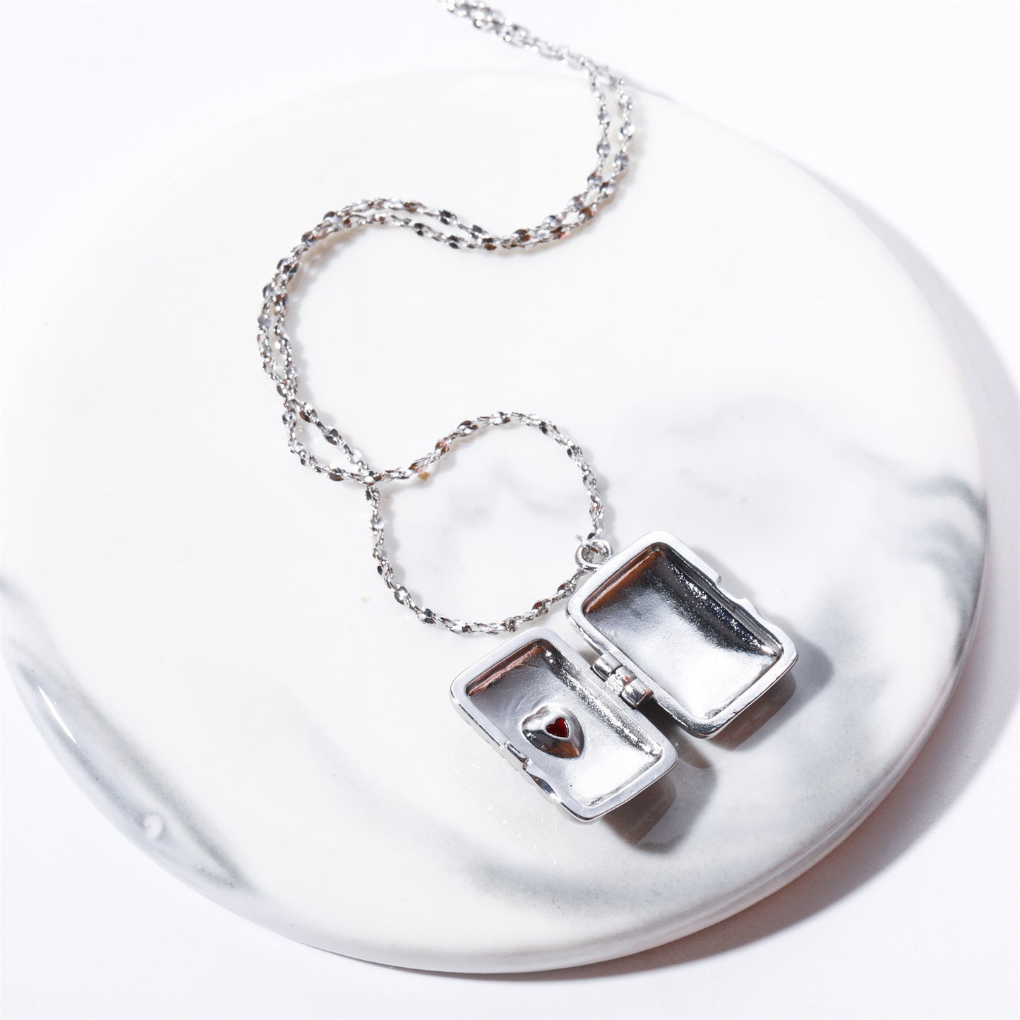 Zircon Album Box Necklace